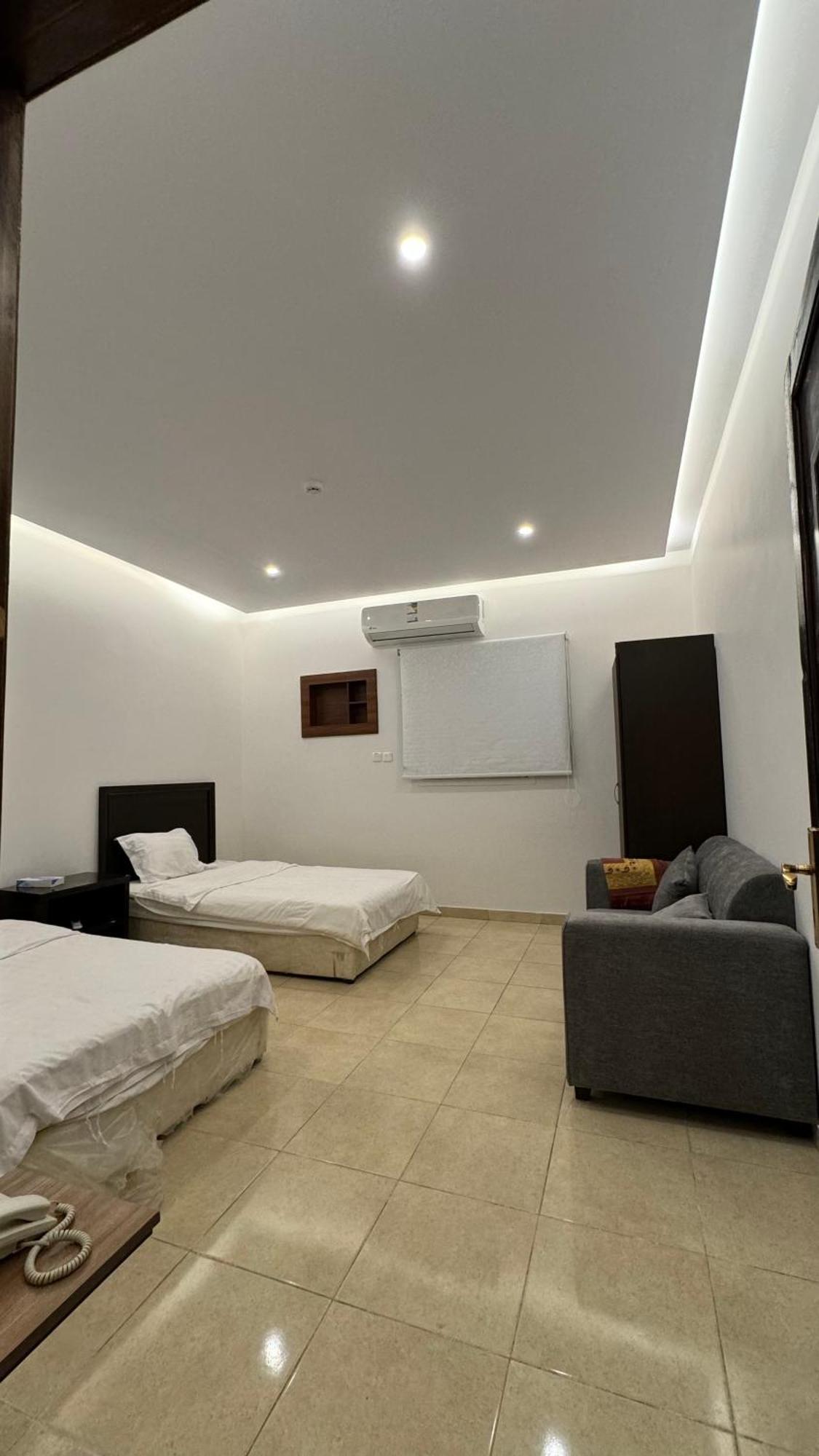 Lavina Hotel Apartments ซาคาคาห์ ภายนอก รูปภาพ